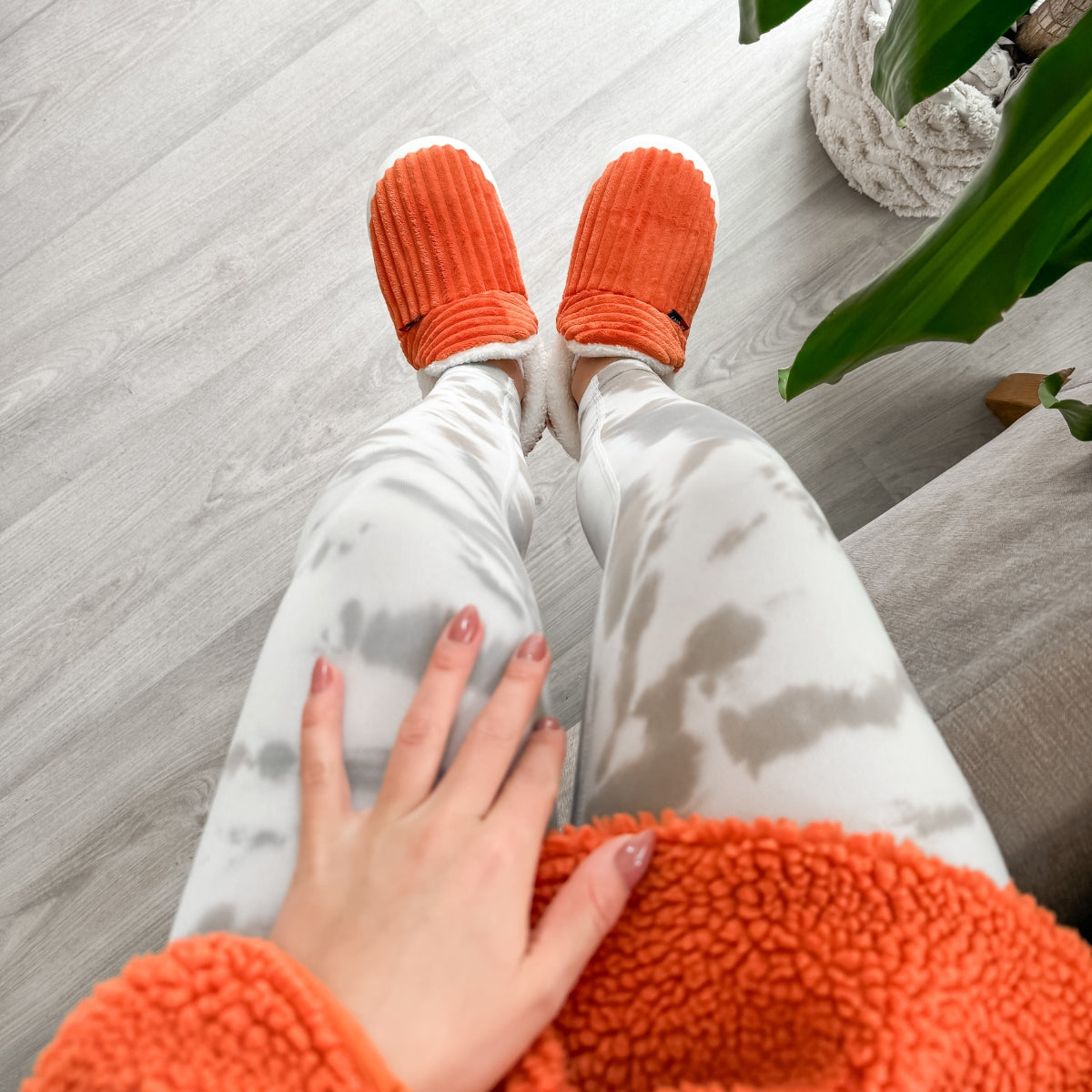 CosyPlush - Boutique Fluffy Slippers - TARHUS