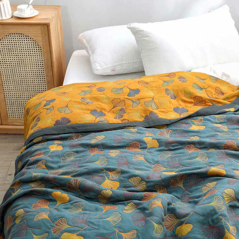 Ginkgo Leaf Pattern Cotton Reversible Quilt - TARHUS