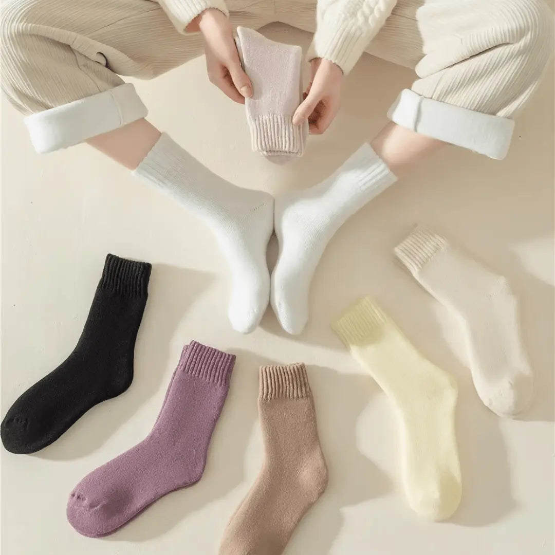 The Fleece Socks – Ultra-Soft Thermal Lounge Socks for Women & Men - TARHUS