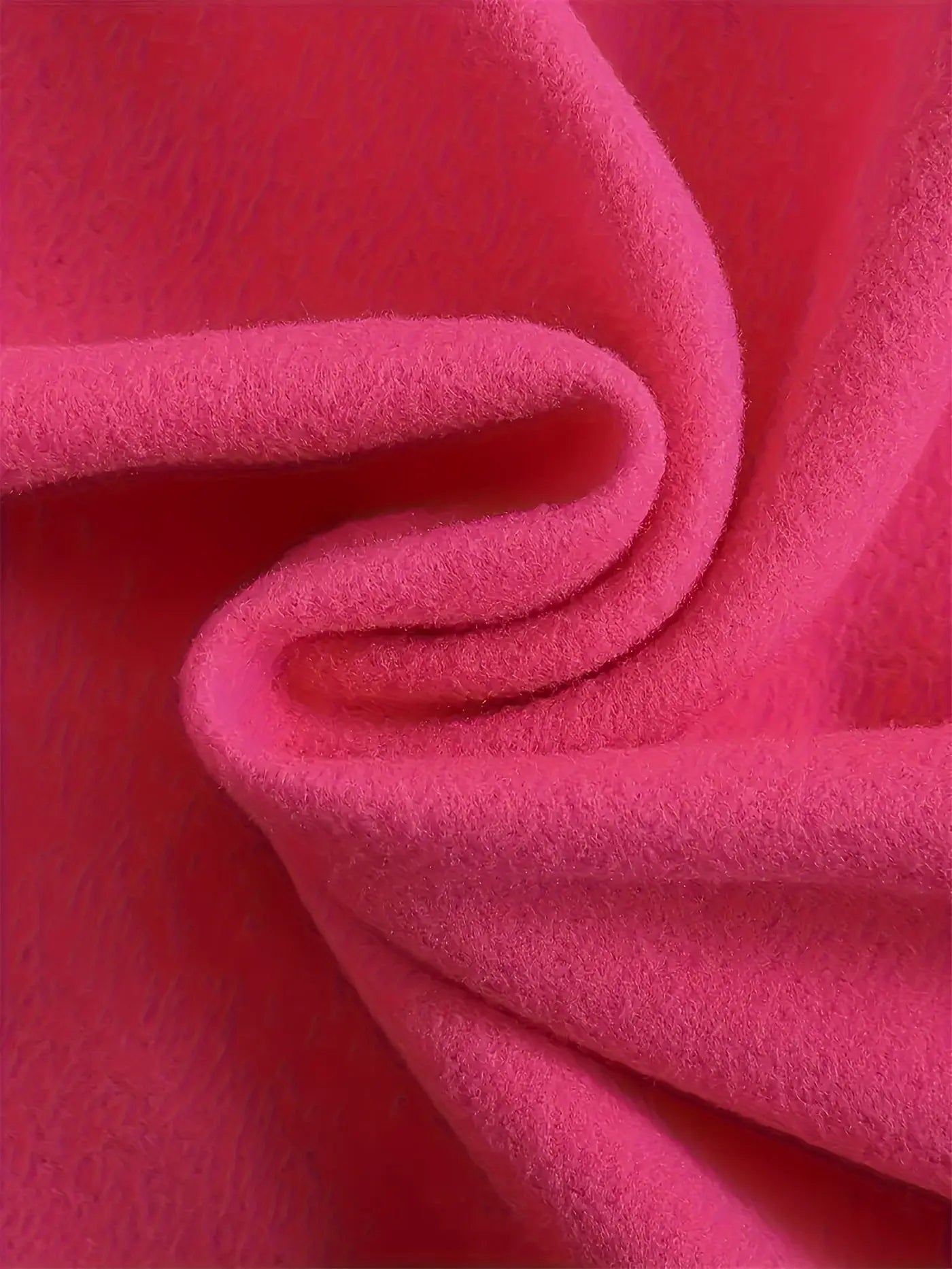 Women’s Fleece-Lined Heart Sweatshirt – Soft Crewneck Pullover for Lounging & All-Season Comfort - TARHUS