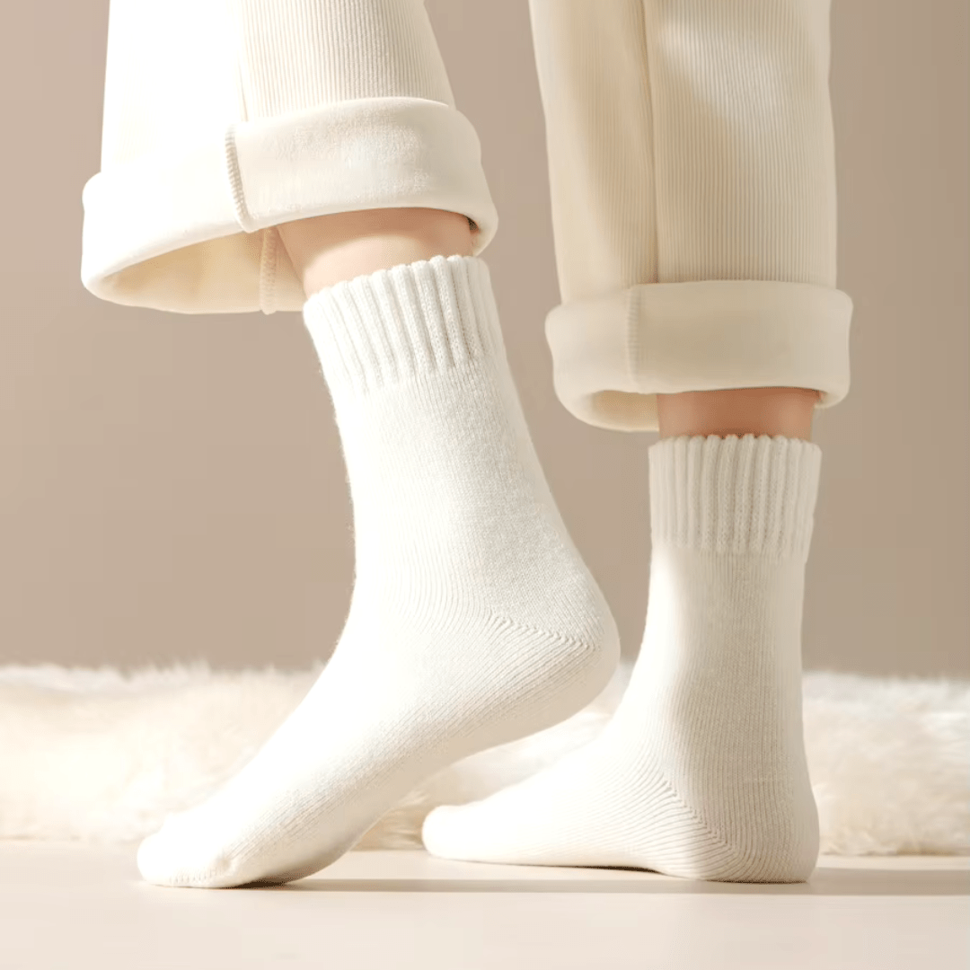 The Fleece Socks – Ultra-Soft Thermal Lounge Socks for Women & Men - TARHUS