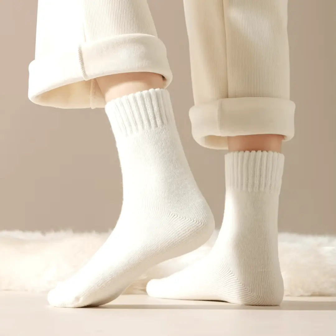 The Fleece Socks – Ultra-Soft Thermal Lounge Socks for Women & Men - TARHUS