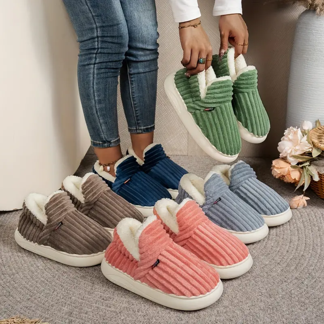 Fleece Comfort Slippers – Soft Indoor House Shoes for Women - TARHUS