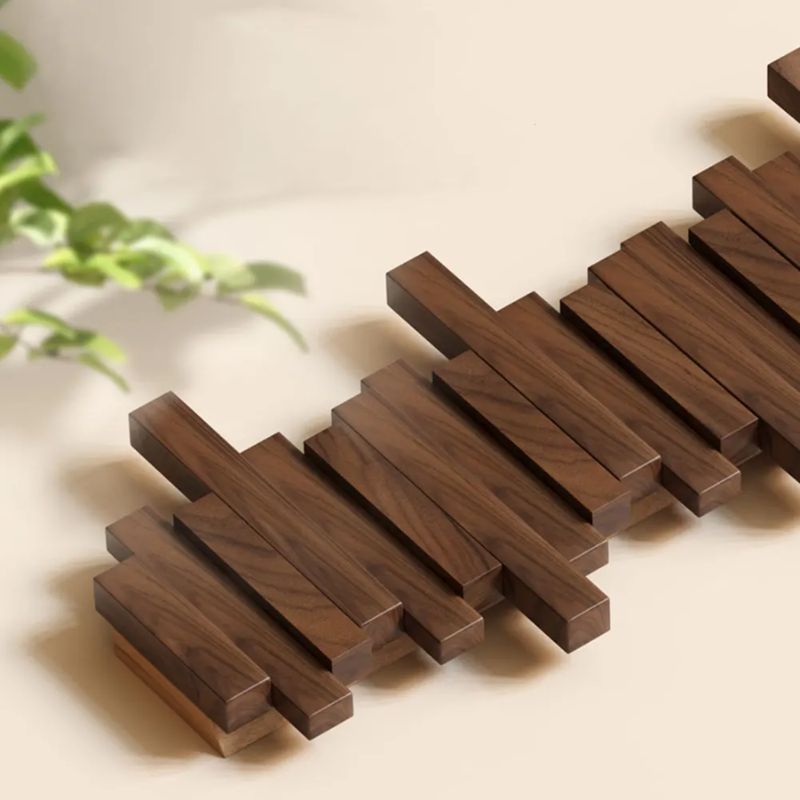 Kynna Natural Wood Hanger TARHUS