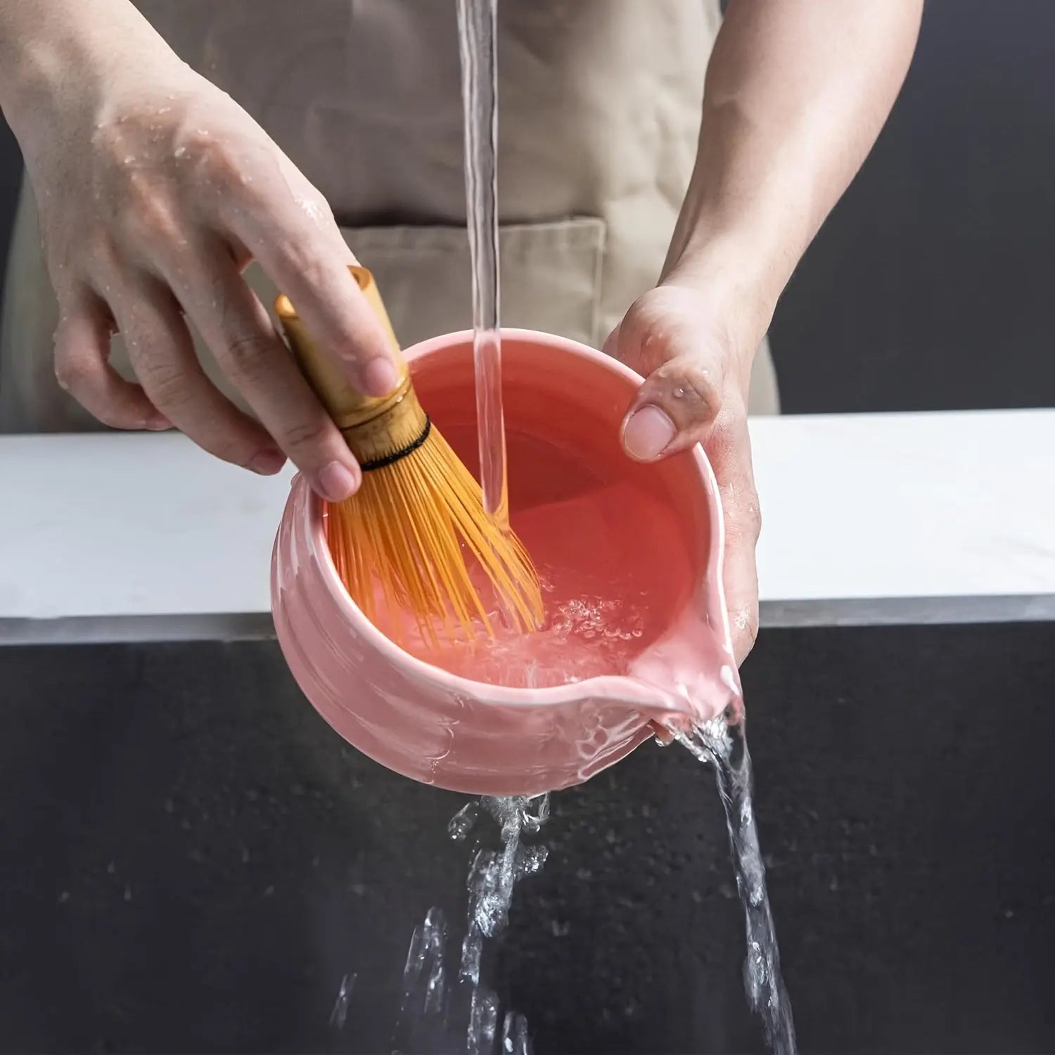 5pc Matcha Set β Ceramic Bowl, Bamboo Whisk, Gold Scoop & Sieve - TARHUS