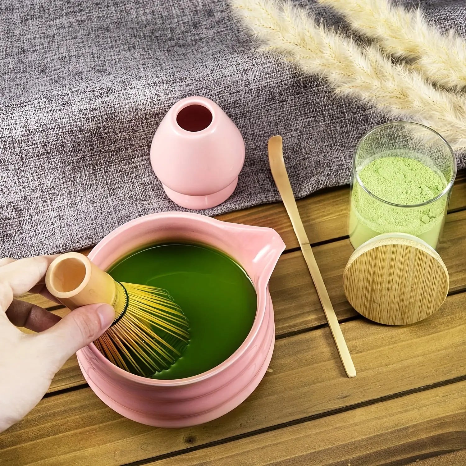 5pc Matcha Set – Ceramic Bowl, Bamboo Whisk, Gold Scoop & Sieve - TARHUS
