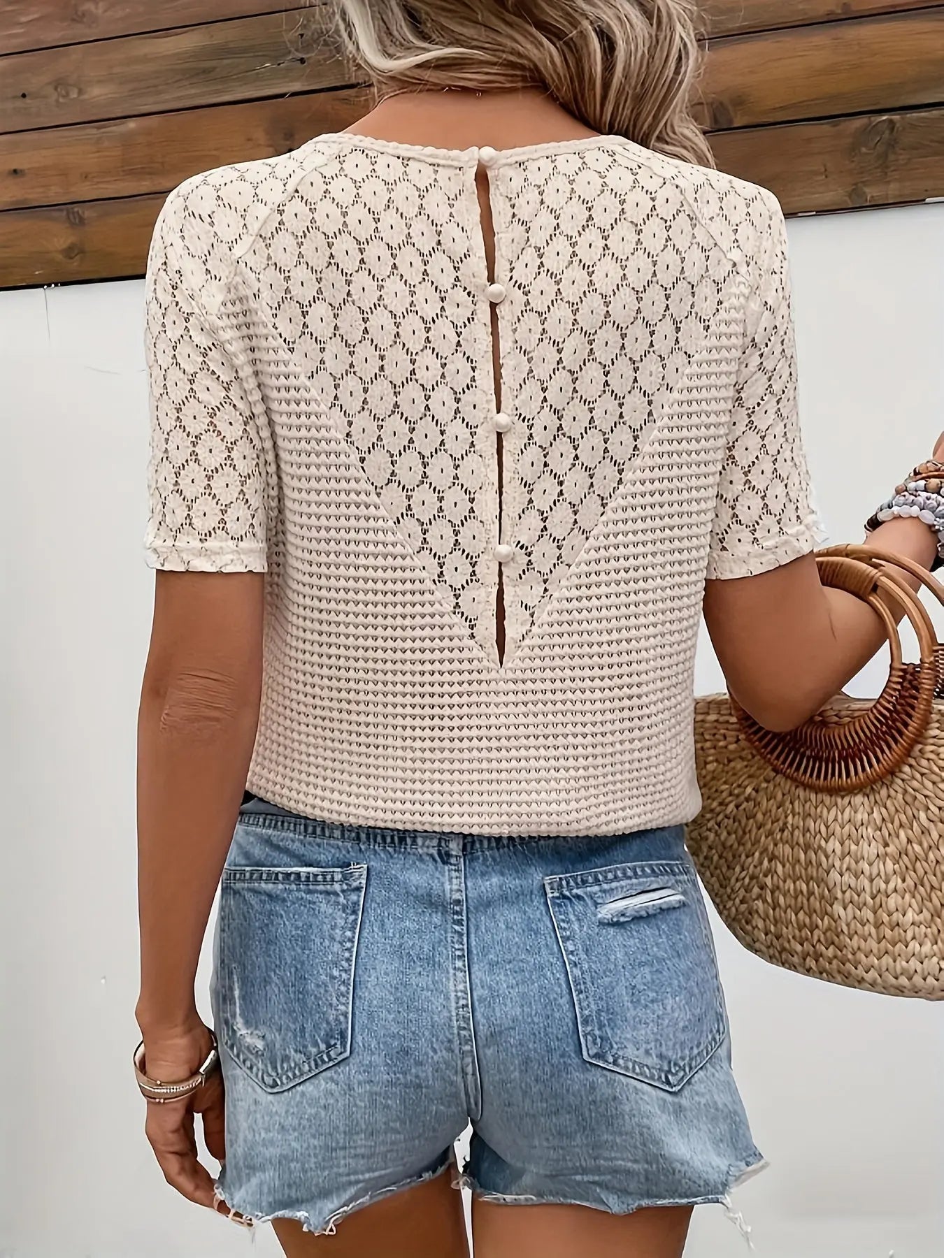 Ruth | Casual V-Neck Top - TARHUS