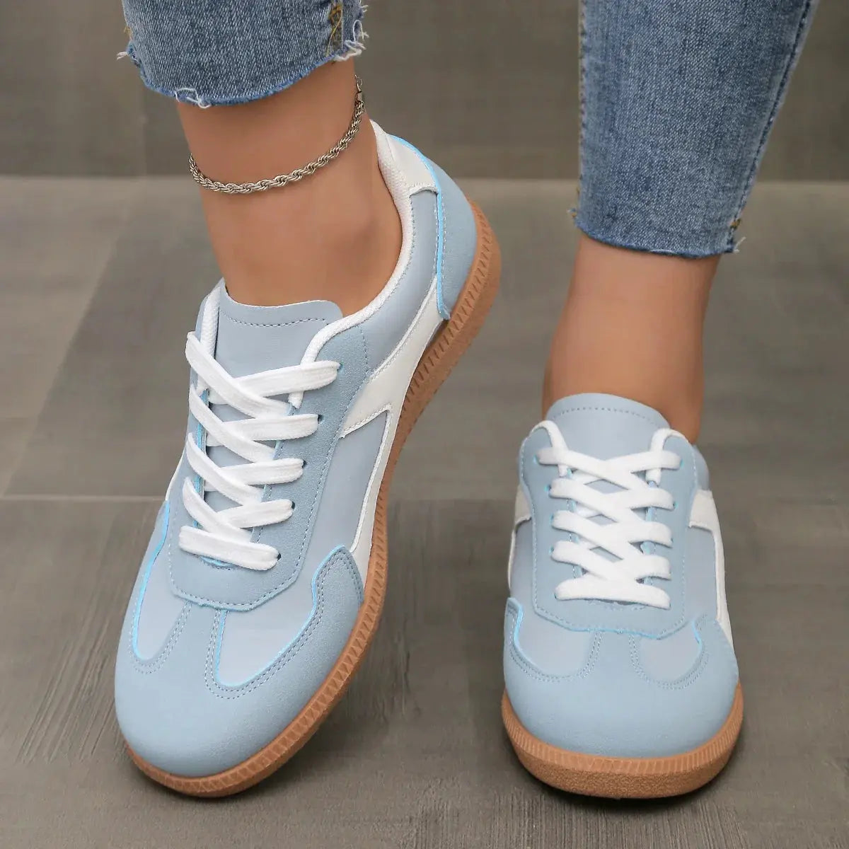 Livia | Lifestyle Sneakers – Vintage Leather Low-Top Shoes for Womena TARHUS Women's Shoes