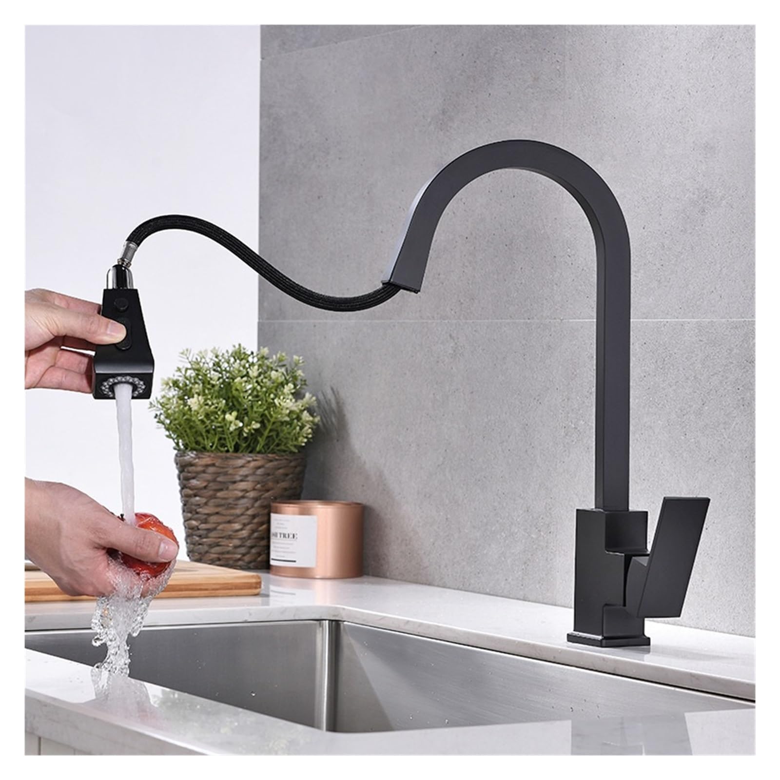 360° Swivel Pull-Out Kitchen Faucet In Black