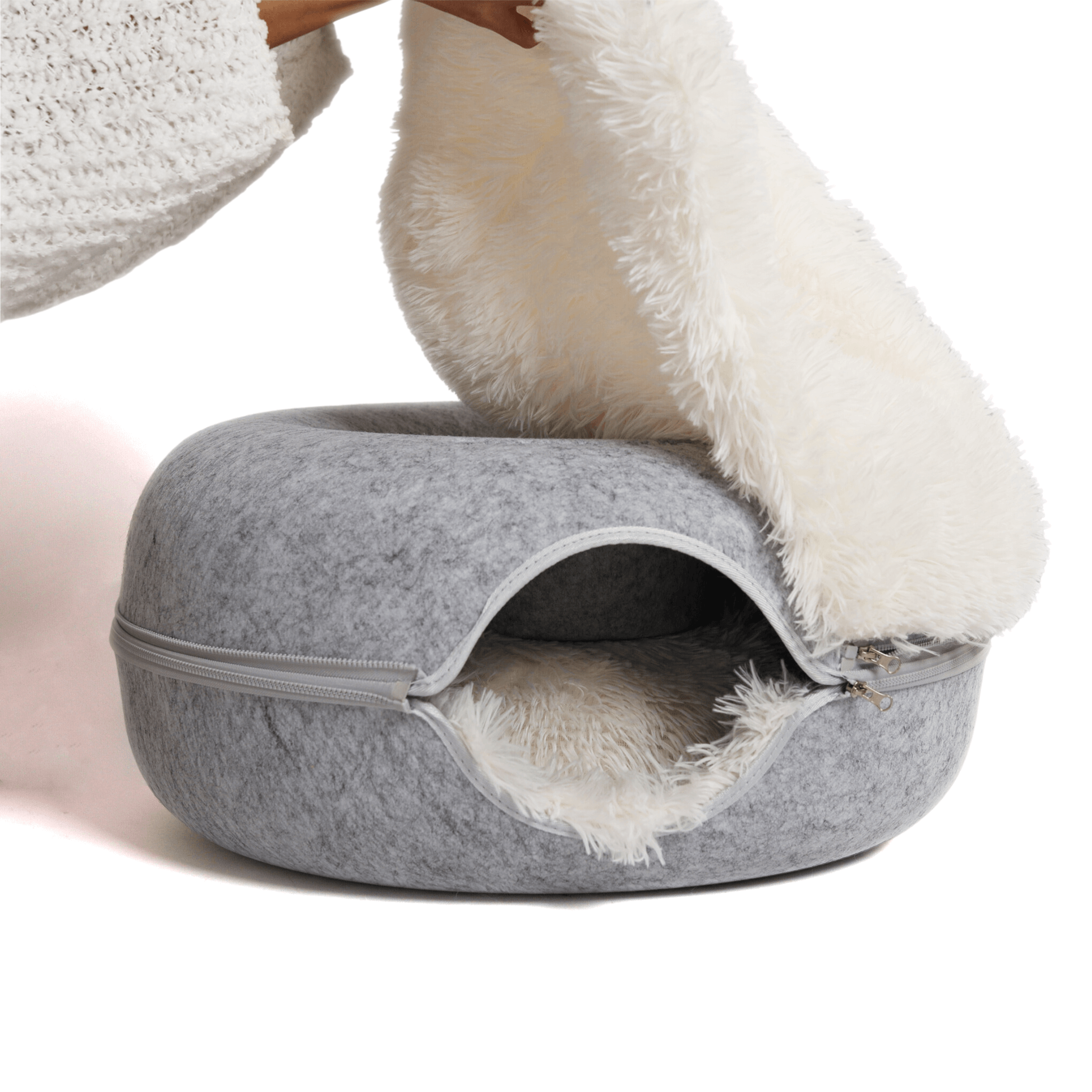 Cat Cave Calming Donut Bed for Anxiety Relief & Cozy Sleeping TARHUS Animals & Pet Supplies