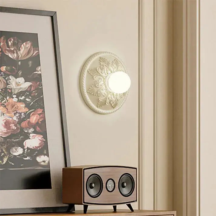 Fiora | Decorative Carved Lamp - TARHUS