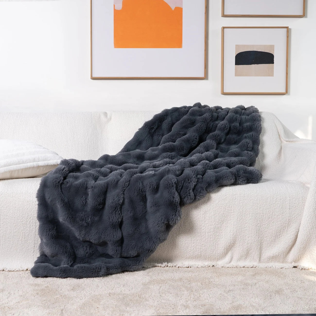 RABBIT FAUX-FUR BLANKET - TARHUS