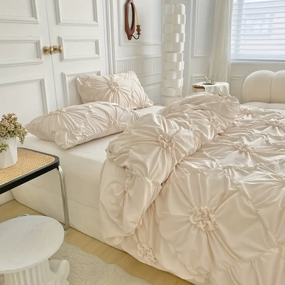 FLOWER RUFFLE | Premium Doona Cover Set - TARHUS