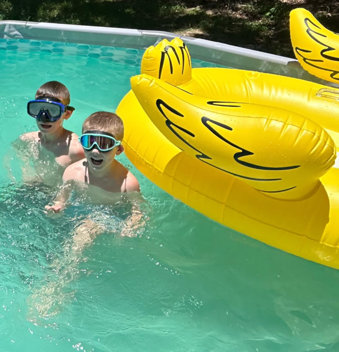 SplashyEyes | Kids Swim Goggles – Anti-Leak & Fog-Free Pool Goggles TARHUS