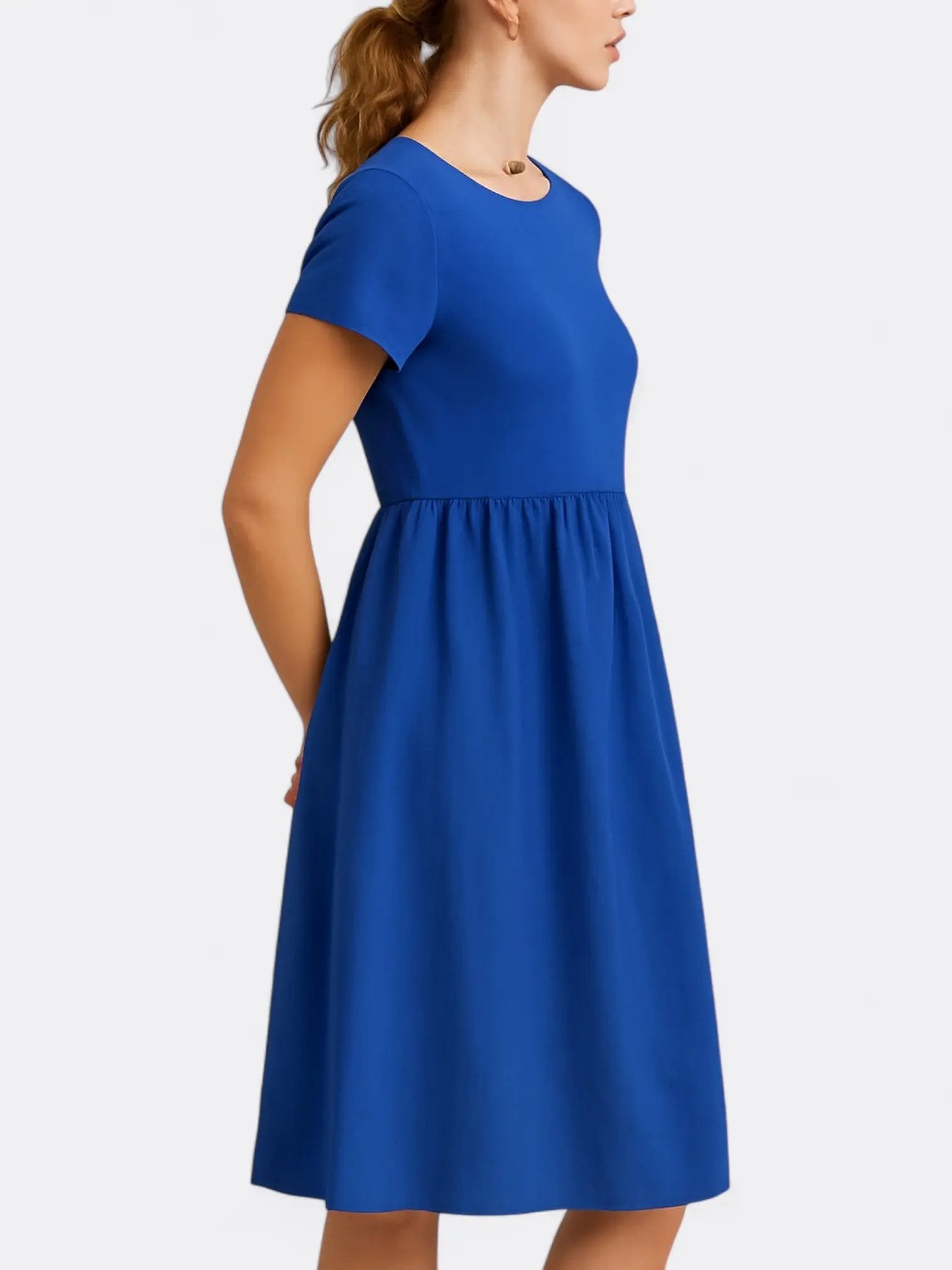 Zia's Midi Dress with O Neckline and A-Line Silhouette - TARHUS