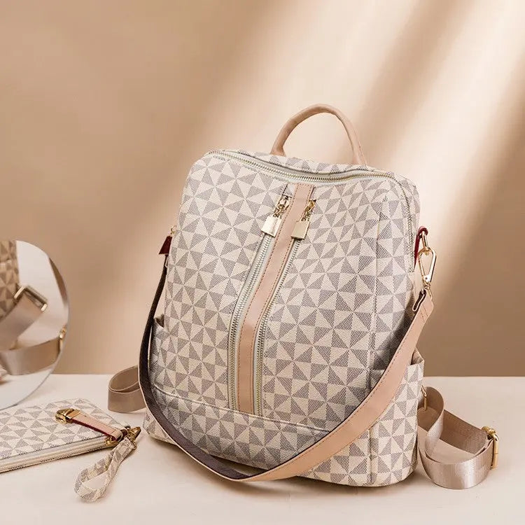 Stylish Convertible Backpack with Clutch - TARHUS