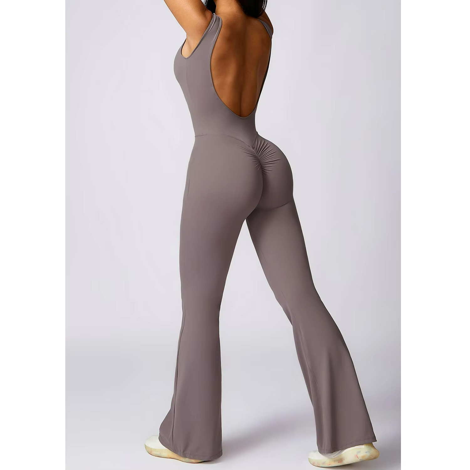 Amara | Streamlined Pilates Jumpsuit for Focused Flow TARHUS Pilates Jumpsuit