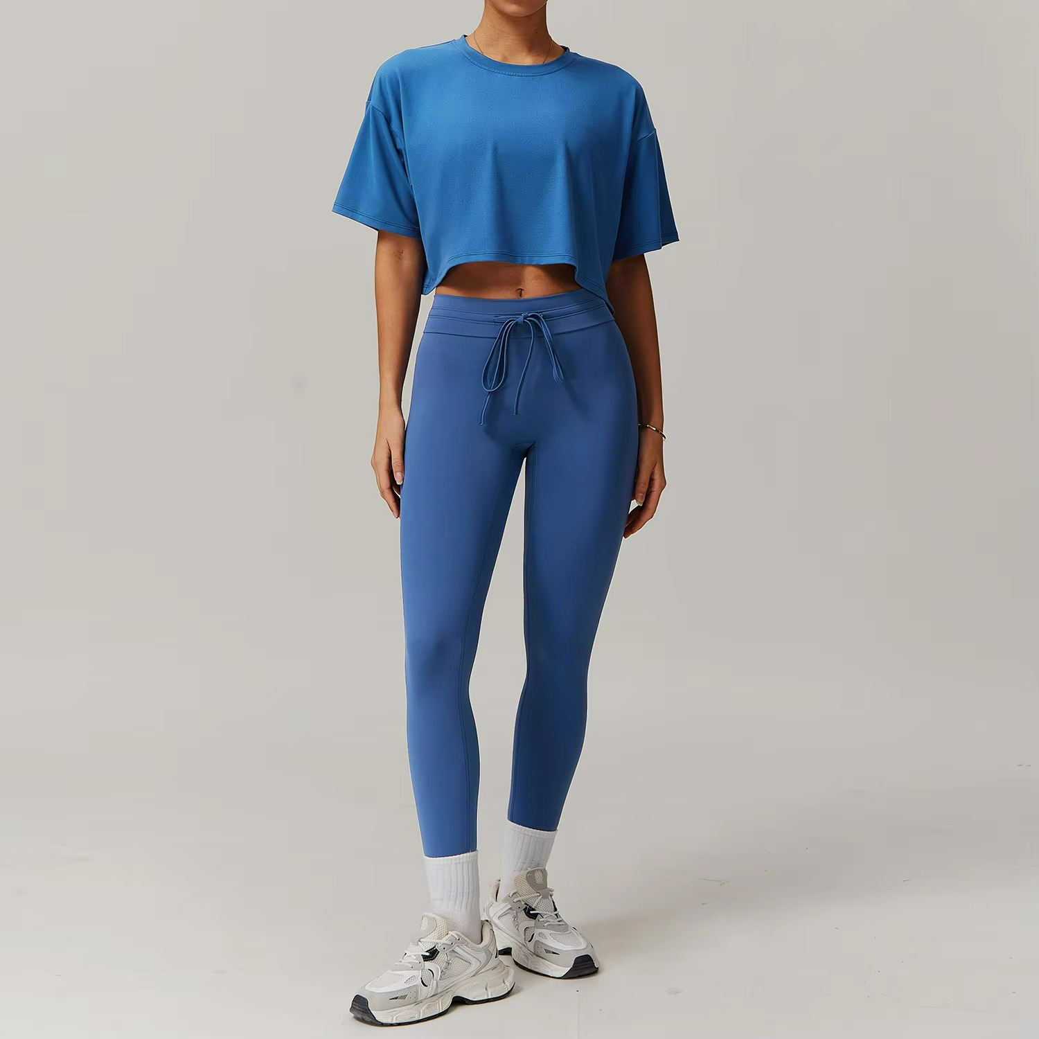 Nica | Long-Sleeve Pilates Set for Sculpted Flow TARHUS Pilates Set