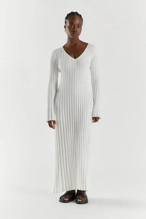 Giovanna - V-neck Knitted Dress with Sleeves - nubuso