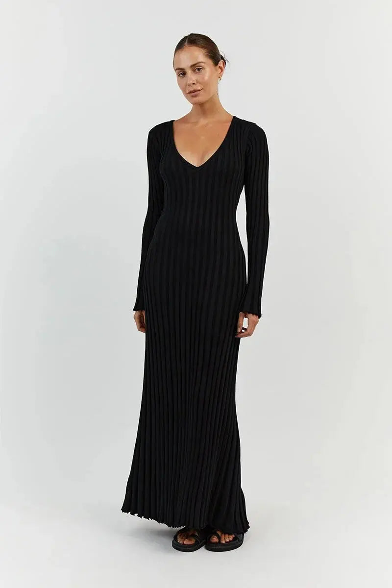 Giovanna - V-neck Knitted Dress with Sleeves - nubuso