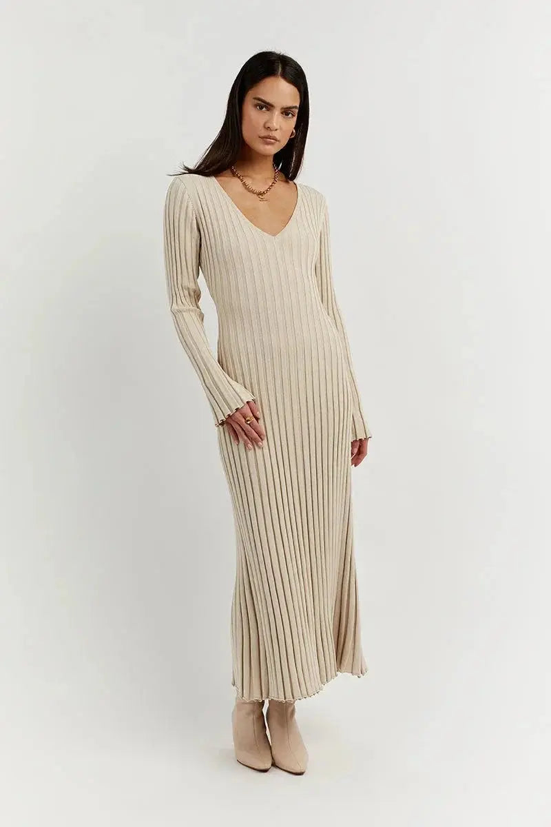 Giovanna - V-neck Knitted Dress with Sleeves - nubuso