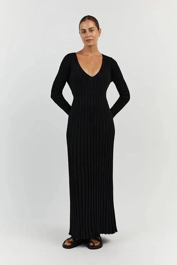 Giovanna - V-neck Knitted Dress with Sleeves - nubuso