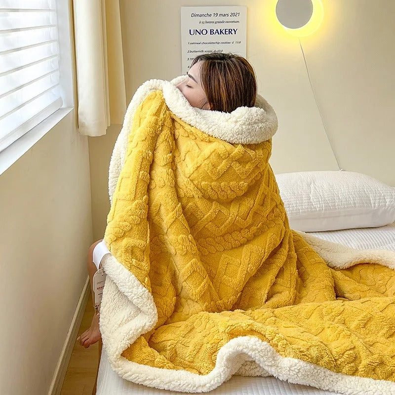 Premium Lambswool Winter Blanket – Ultra-Soft Wool Throw for Cold Weather Comfort - TARHUS
