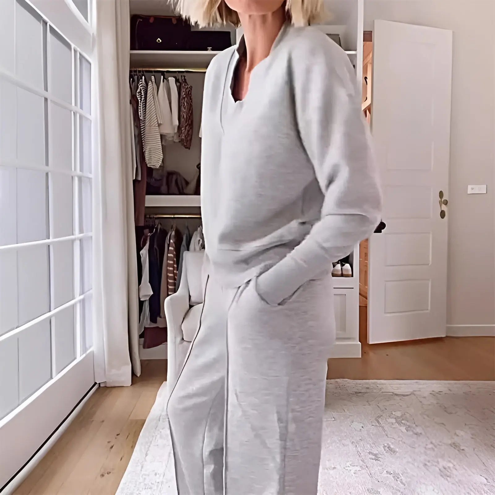 Julia | 2-piece Women's Tracksuit Set - TARHUS