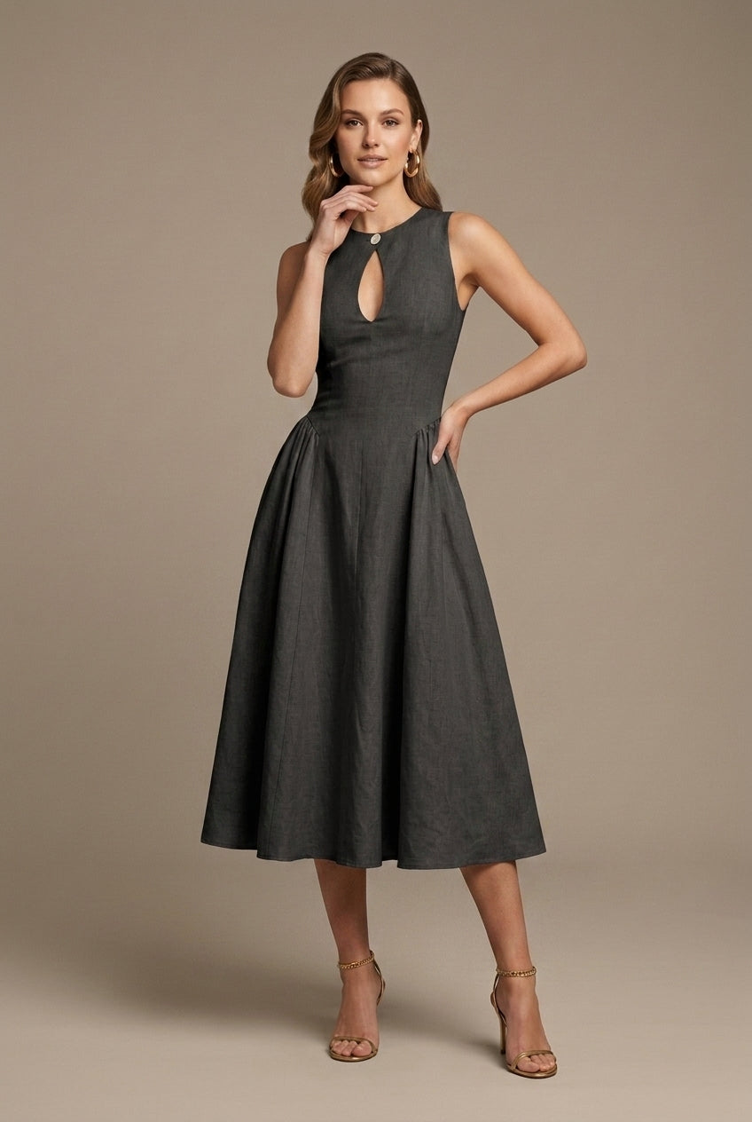 Women's Sleeveless Keyhole Cutout A-Line Midi Dress - Button Closure TARHUS Midi Dresses