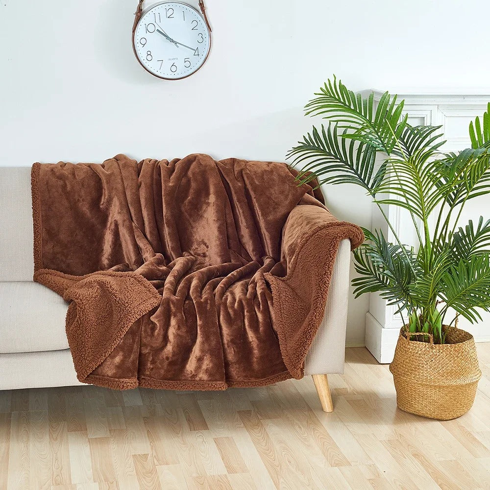 Waterproof Lovers Blanket – Soft, Washable Fleece Blanket for Couples, Travel, Sofa or Bed Protection - TARHUS