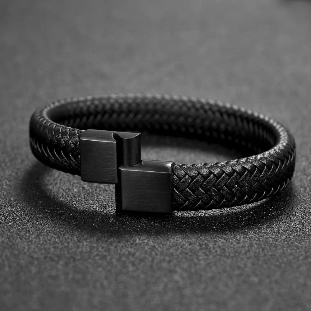 Ptah - Leather bracelet for men Tarhus