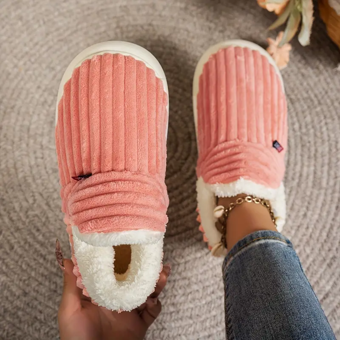 Fleece Comfort Slippers – Soft Indoor House Shoes for Women - TARHUS