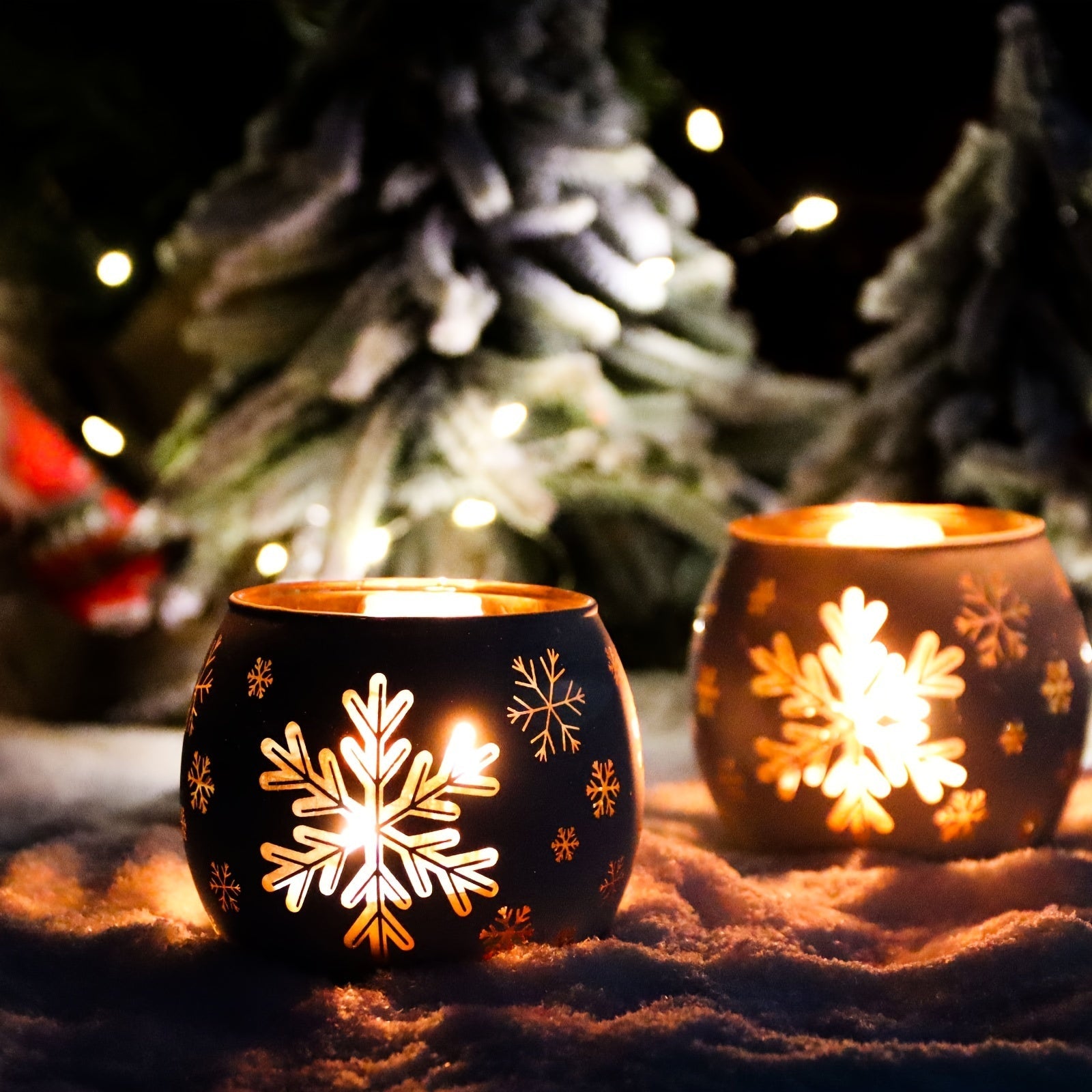 Set of 2 Glass Candle Holders with Snowflake Cutouts | FrostGlow TARHUS