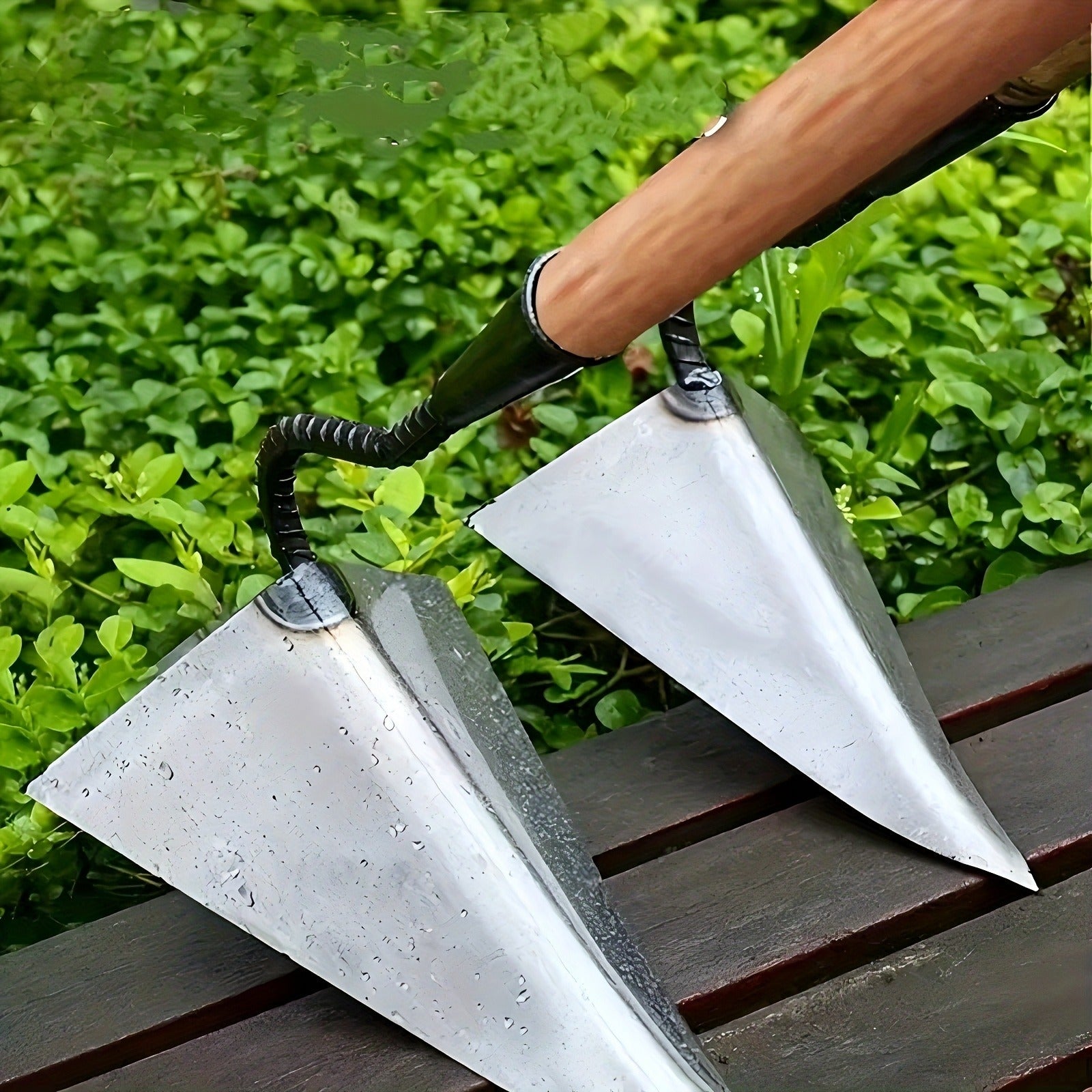 Forged Steel Triangle All-in-One Weeder & Cultivator - TARHUS