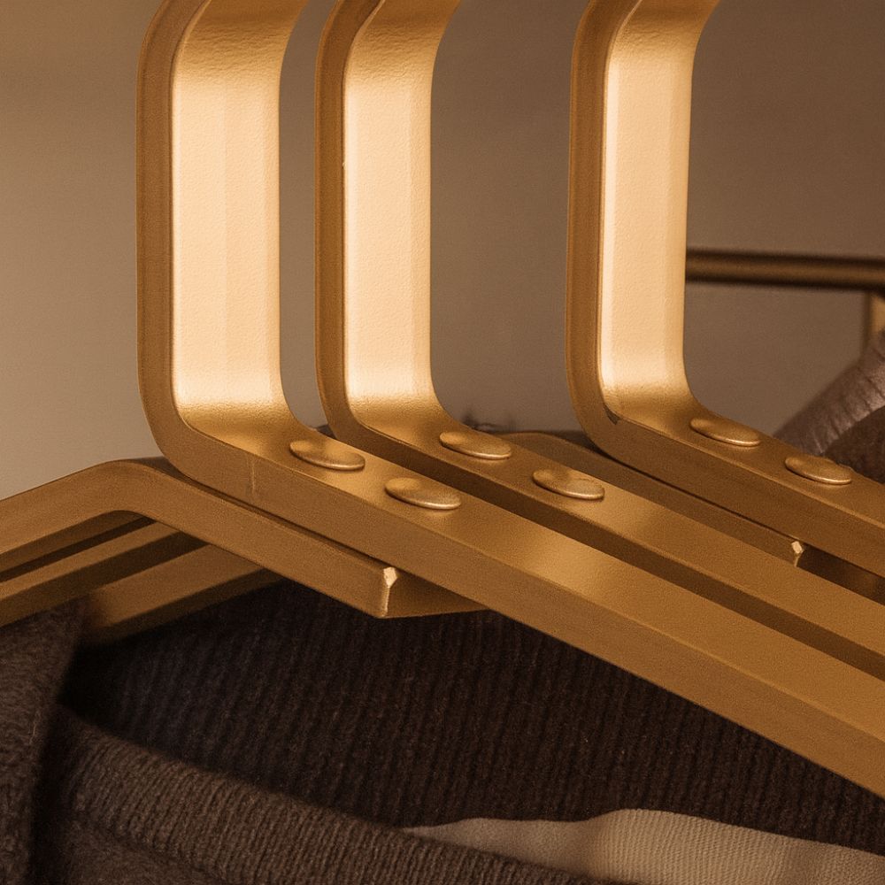 Alloy Slimline Non-Slip Clothes Hangers for Wardrobe Organisation