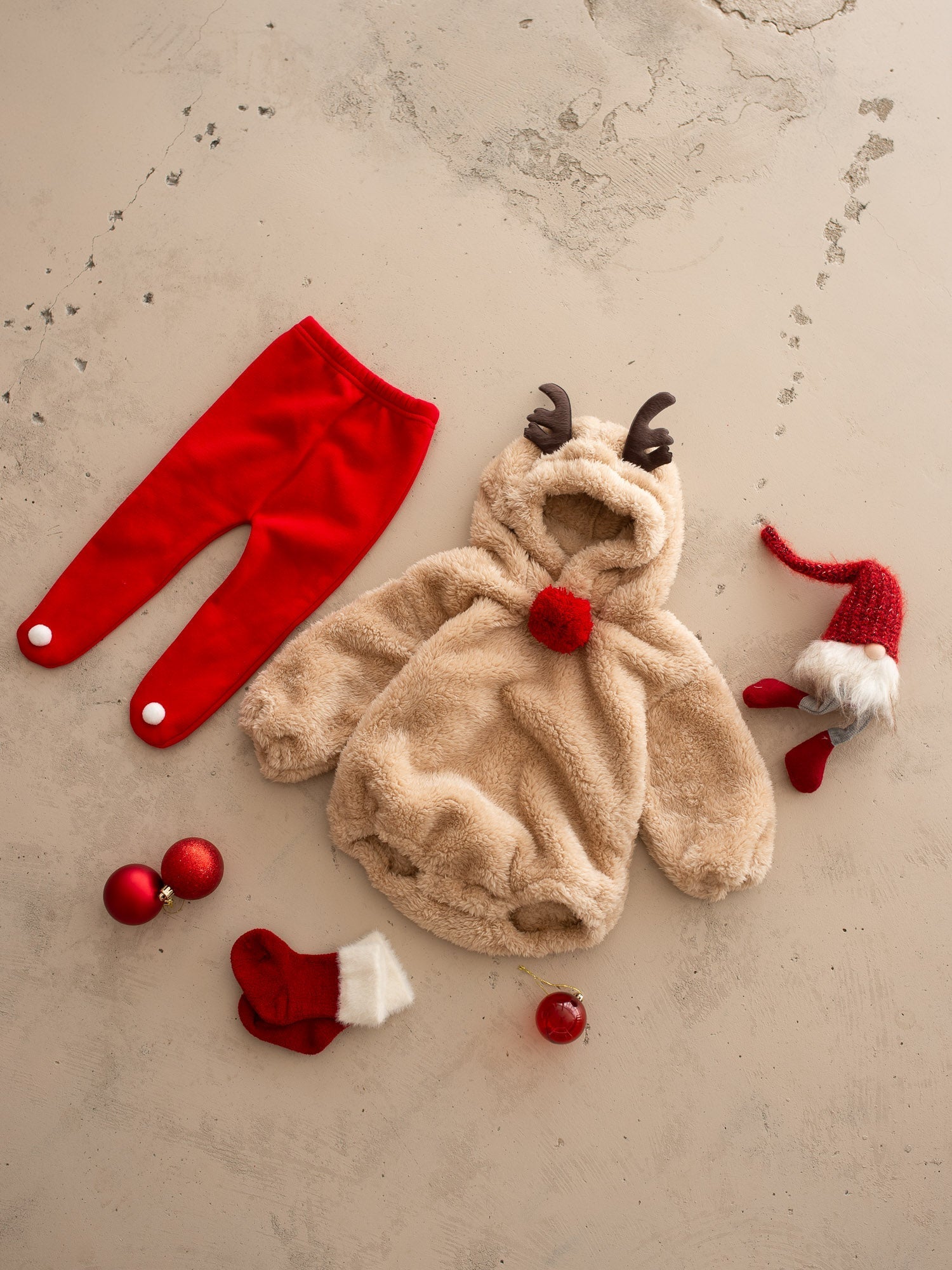 Baby Rudolph | Plush Christmas Romper – Cozy, Adorable & Festive TARHUS