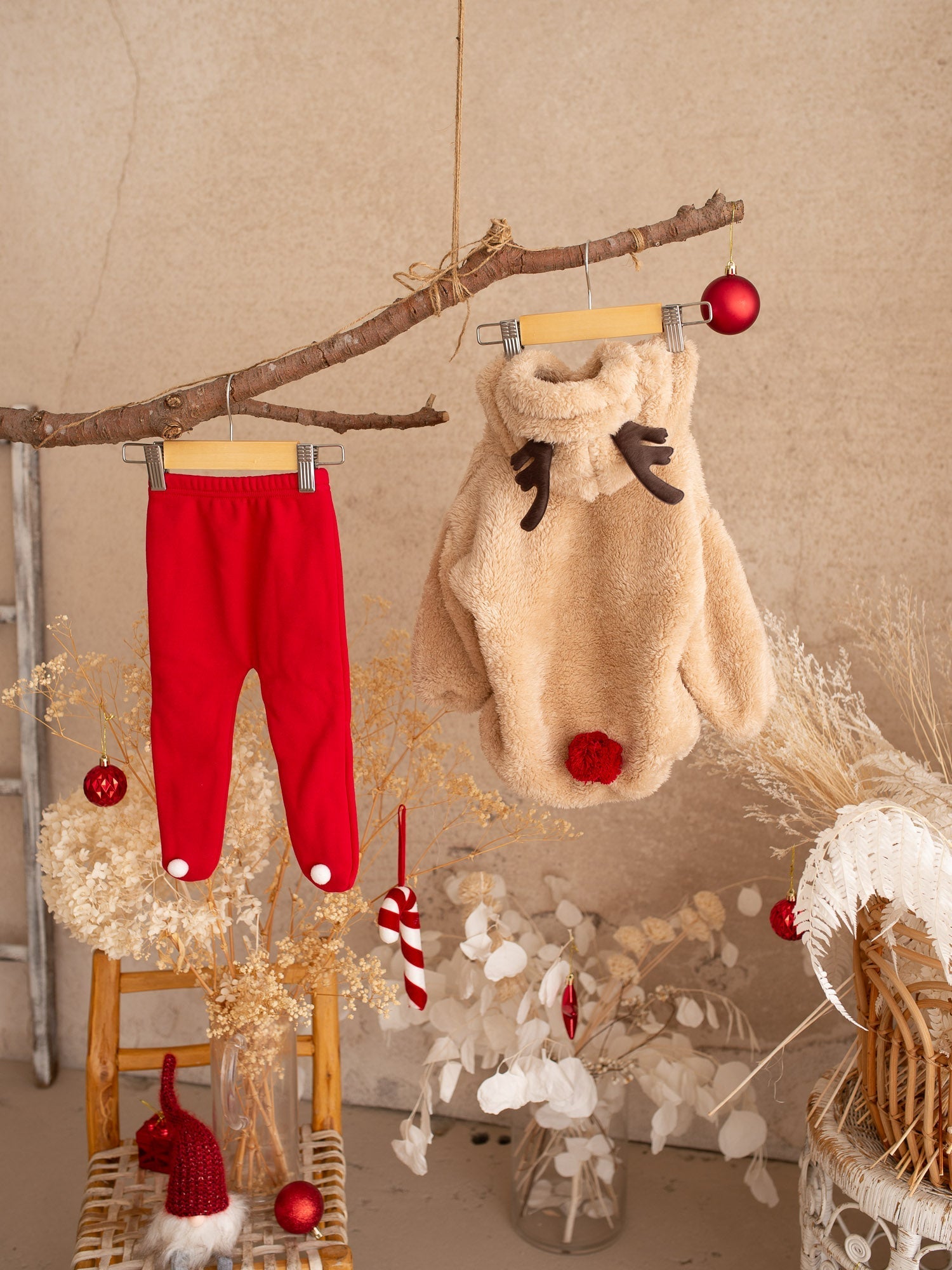 Baby Rudolph | Plush Christmas Romper – Cozy, Adorable & Festive TARHUS