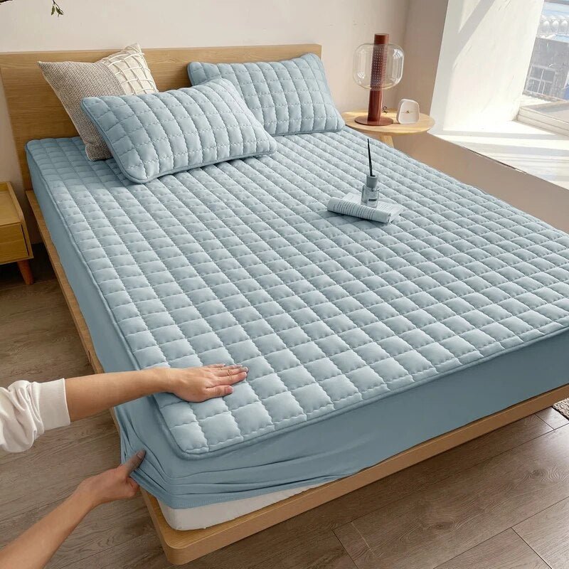 King Size Waterproof Mattress Protector, Soft and Breathable Mattress Cover for Ultimate Comfort TARHUS  Bedding