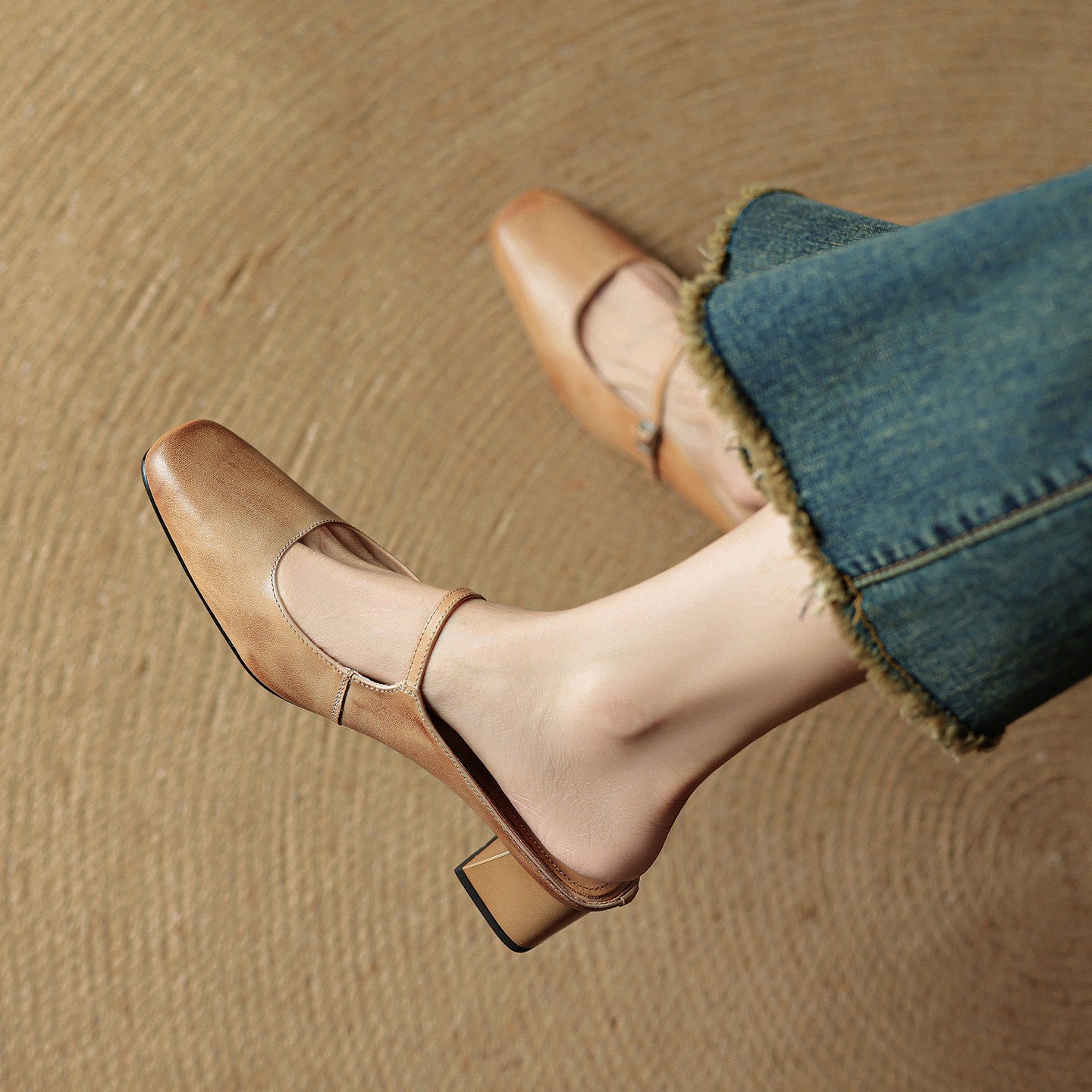 Leather Mules – Minimal Elegance with Everyday Comfort TARHUS