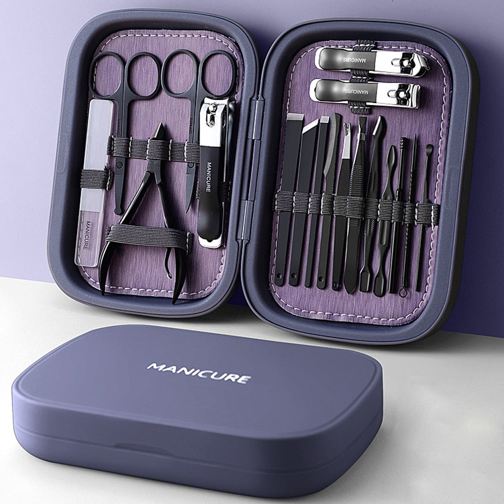 All-In-One Personal Care Kit | 18-Piece Manicure & Grooming Set TARHUS  Beauty