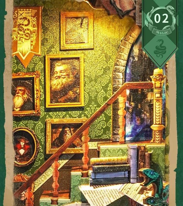 Snake House DIY Book Nook Kit - Slytherin Bookshelf Decor - TARHUS