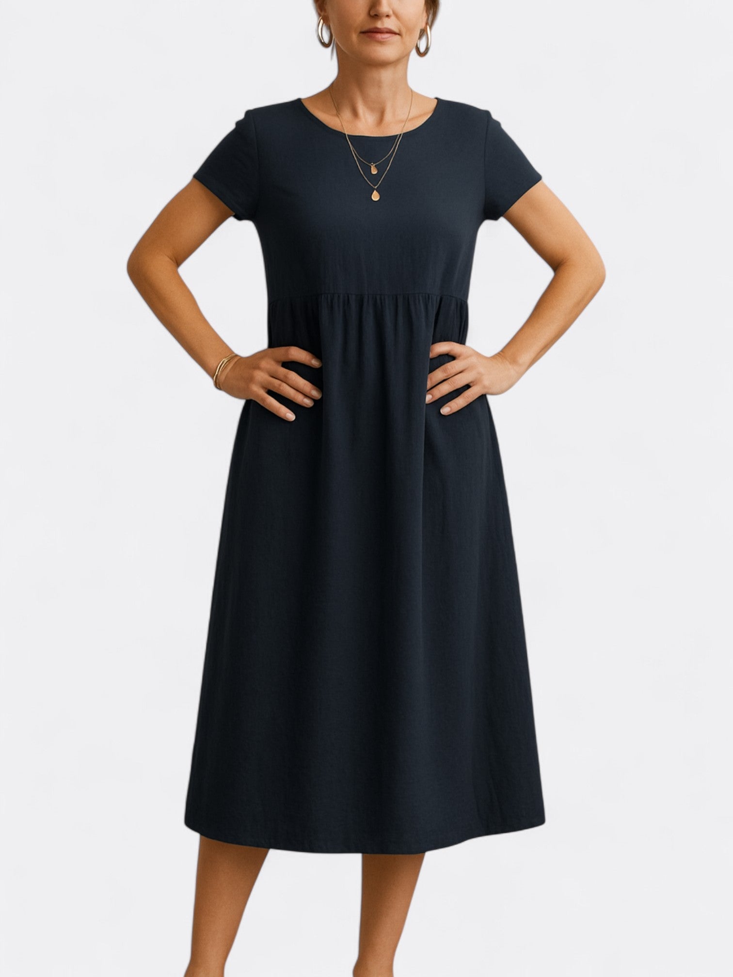 Zia's Midi Dress with O Neckline and A-Line Silhouette - TARHUS