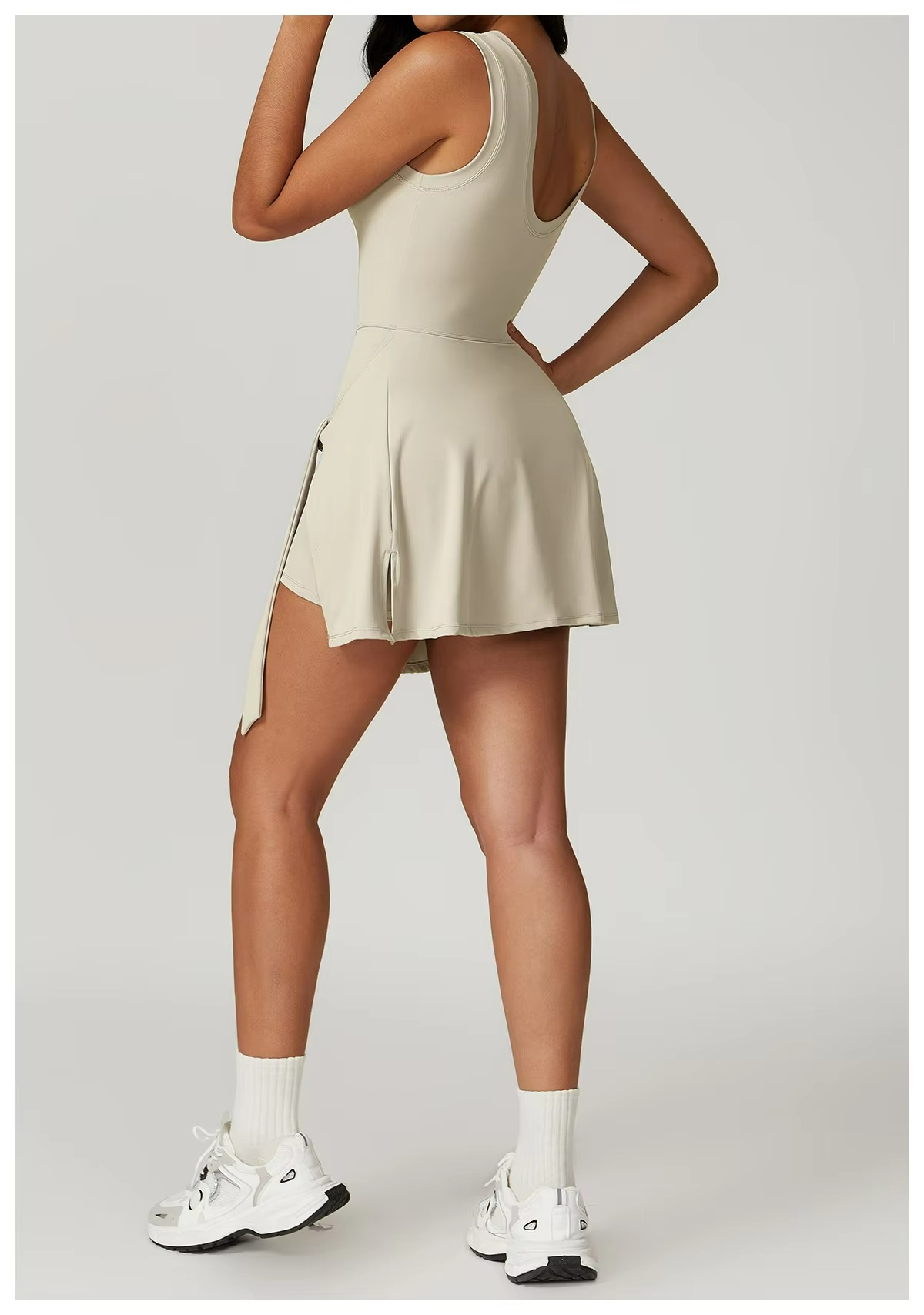 Scarlett | Elite Seamless Padel Dress for Court and Greens TARHUS  Padel Dress