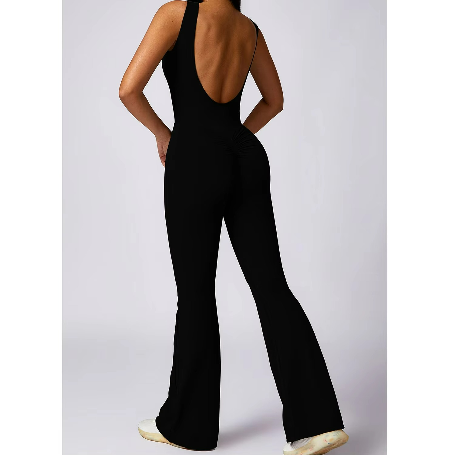 Amara | Streamlined Pilates Jumpsuit for Focused Flow TARHUS  Pilates Jumpsuit