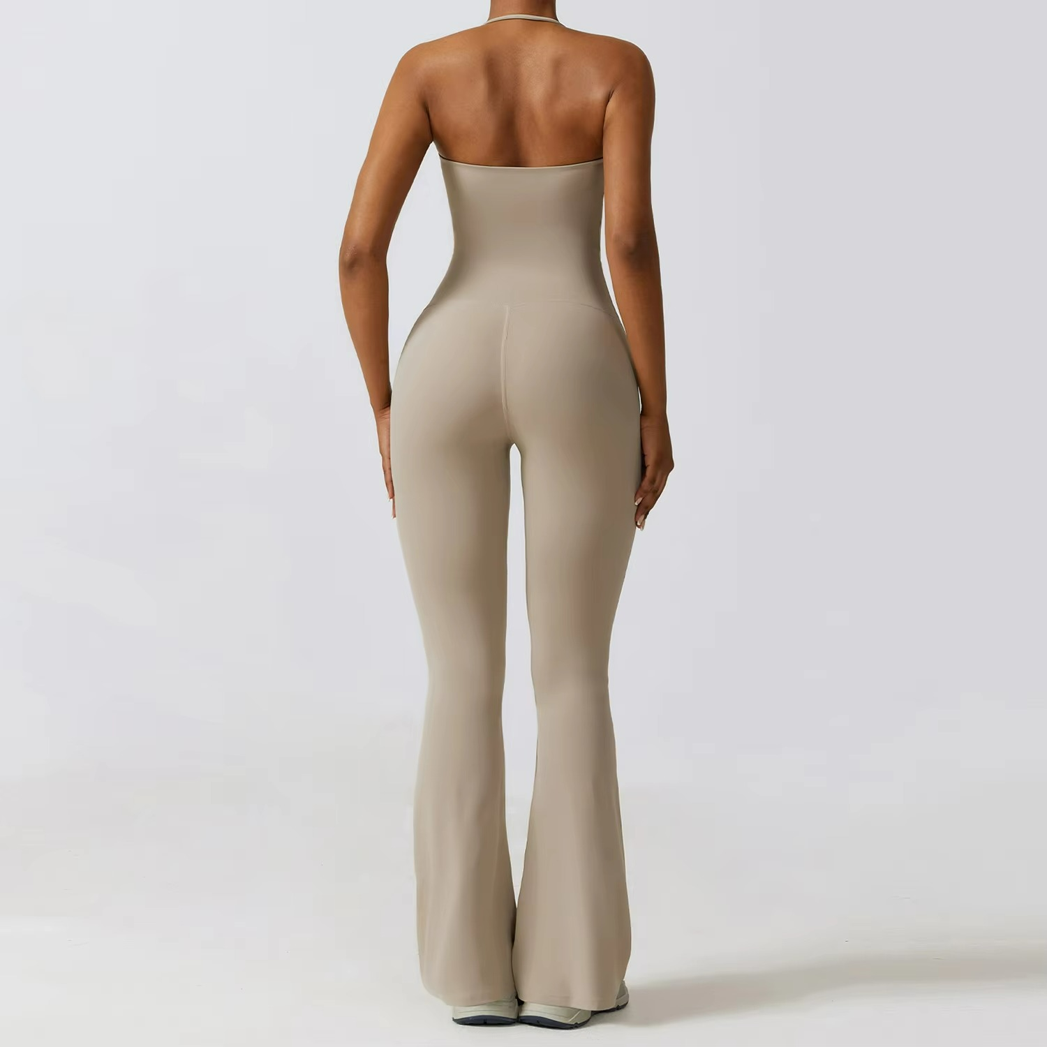 Sana | Seamless Pilates Jumpsuit for Confident Control TARHUS  Pilates Jumpsuit