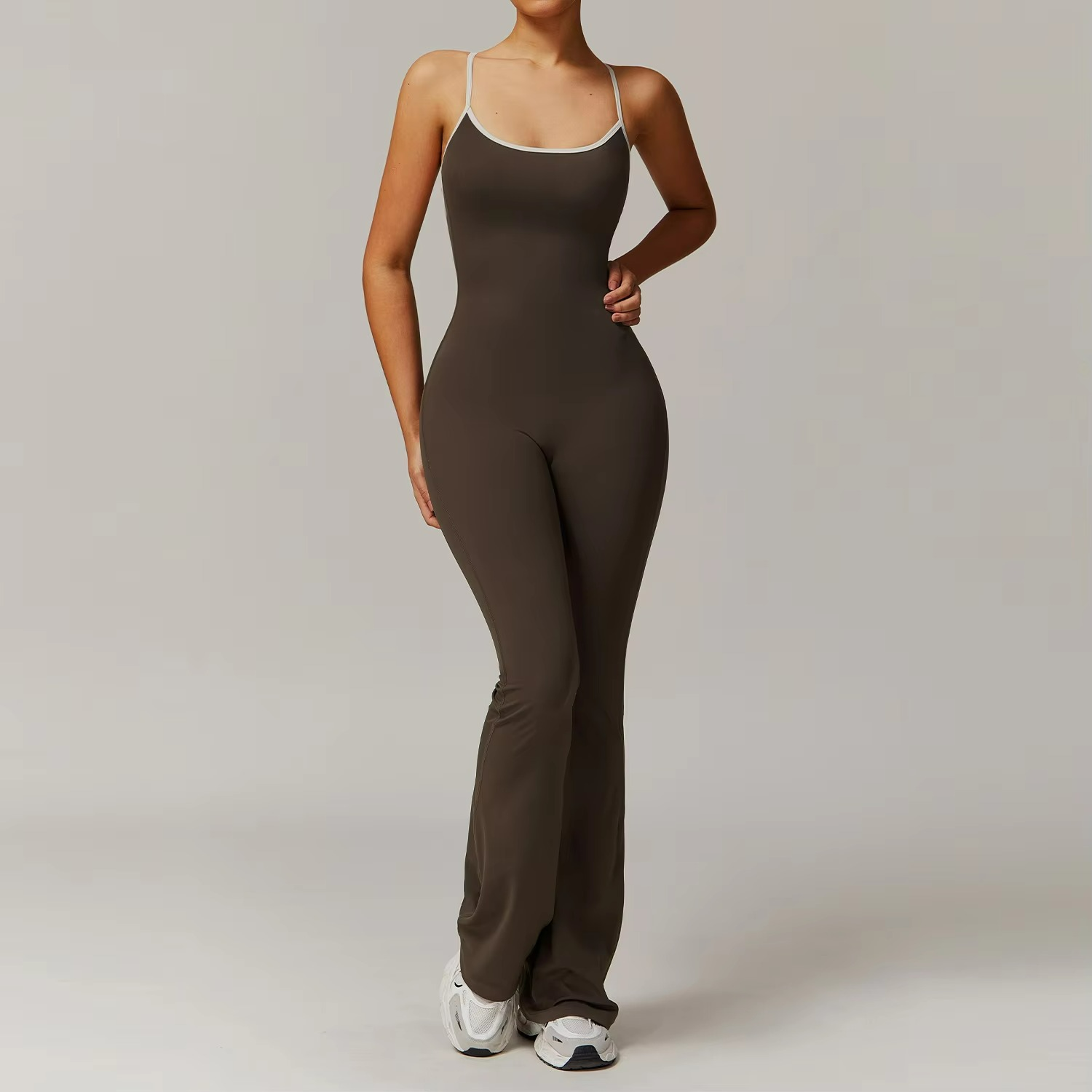 Oriana | V-Back Pilates Jumpsuit for Sculpted Confidence TARHUS  Pilates Jumpsuit