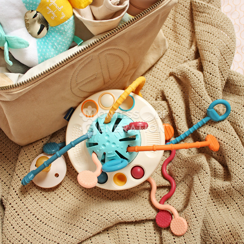 Montessori | Silicone Pulling Toy – Sensory Development & Teething Relief TARHUS