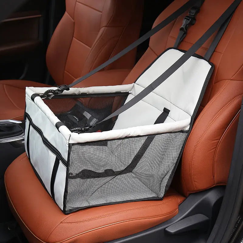 Fido’s Fortress - Dog Car Seat for Small Dogs Tarhus